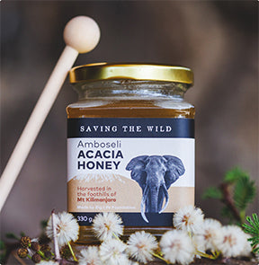 Mật Ong “Saving the Wild” Đầu Tiên và Sự Ra Đi Của Biểu Tượng Tolstoy